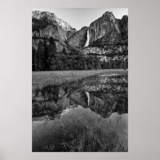 Upper Yosemite Falls Scenisch Poster (Voorkant)