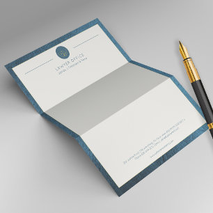 Upscale kantoor blauw leren look en gouden advocaa briefhoofd