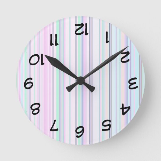 Upside down pastel clock ronde klok (Voorkant)