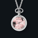 UR Photo Silver eWatch-Ketting toevoegen Horloge<br><div class="desc">Dit zilveren ewatch ketting is klaar voor uw eigen maatwerk met een speciaal afbeelding. Maakt een perfect cadeau voor elke vrouw.</div>
