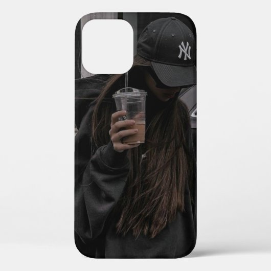 Urban Aesthetic iPhone 12 Case | NY Cap Moody Girl (Achterkant)