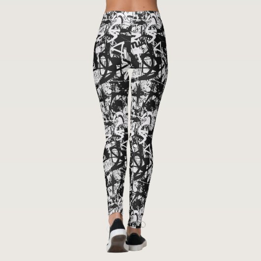 Urban Chic Zwart-Wit Graffiti Leggings (Achterkant)