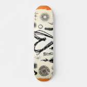 Urban Doodle Heart Skateboard - Edgy Schets (Voorkant)