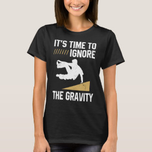 Urban Gymnast Wall die loopt voor Traceur Parkour T-shirt