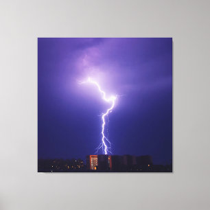 Urban Power Surge - Dynamische bliksemschicht over Canvas Afdruk