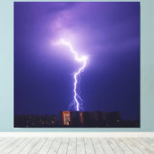 Urban Power Surge - Dynamische bliksemschicht over Canvas Afdruk (Insitu (Houten vloer))