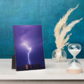 Urban Power Surge - Dynamische bliksemschicht over Fotoplaat (Zijkant)