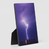 Urban Power Surge - Dynamische bliksemschicht over Fotoplaat (Zijkant)