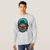 Urban Rebel: Graffiti Style Gezicht T-shirt (Voorkant volledig)