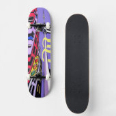 Urban Vibes Skateboard – Stout Pop Art Stadsontwer (Voorkant)