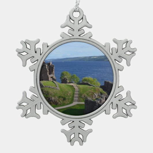 Urquhart Castle Ruins Tin Sneeuwvlok Ornament (Voorkant)