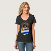 Uruguay Flag Leonberger Dog In Pocket T-shirt (Voorkant volledig)