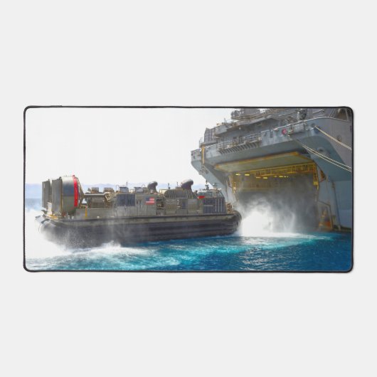 US BEACH ASSAULT - LCAC BUREAUMAT (Voorkant)