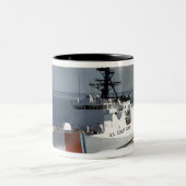 US Kustwacht Cutter Waesche 3 Tweekleurige Koffiemok (Center)