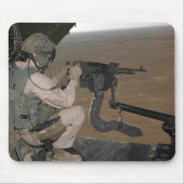 US Marine test firing an M240 zwaar machine pistoo Muismat (Voorkant)