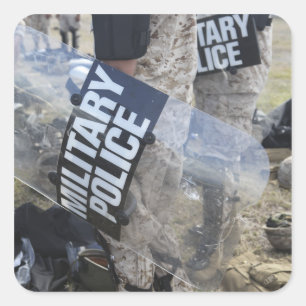 US Marines en Sailors zetten oproeruitrusting in Vierkante Sticker