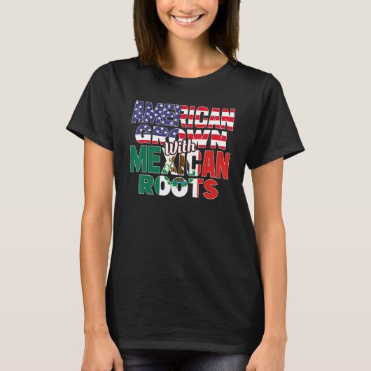 US & Mexican Flag MEXICAN ROOTS Half American Half T-shirt (Voorkant)