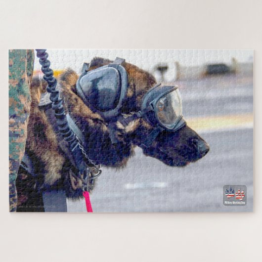 US MILITAIRE WERKENDE HOND (20x30 inch) Legpuzzel (Horizontaal)