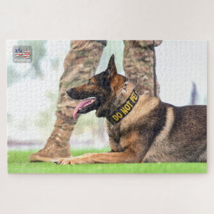 US MILITAIRE WERKENDE HOND (20x30 inch) Legpuzzel