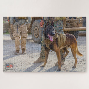 US MILITAIRE WERKENDE HOND (20x30 inch) Legpuzzel