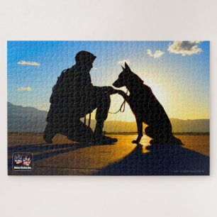 US MILITAIRE WERKENDE HOND (20x30 inch) Legpuzzel
