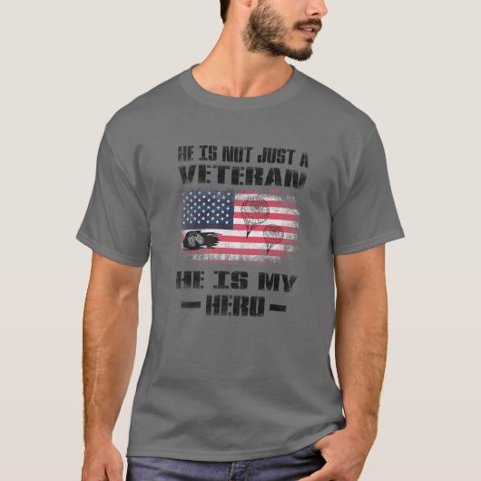 US Paratrooper Veteran is een Hero Airborne Army T-shirt (Voorkant)