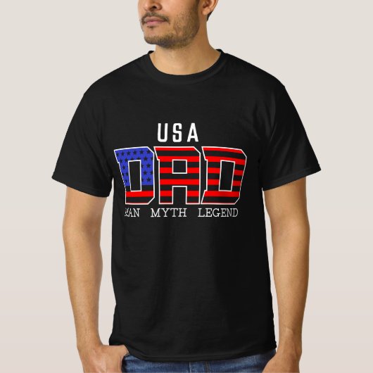 USA American DAD RED White Blue Vaderdag Black T-shirt (Voorkant)