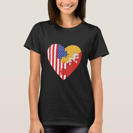 USA and Bhutan Flags Heart T-shirt (Voorkant)