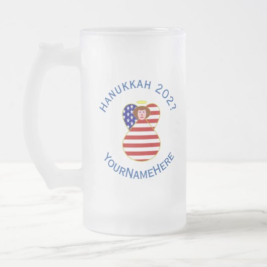 USA Angel Rood Haar Chanoeka Vlag Gepersonaliseerd Matglas Bierpul (Links)