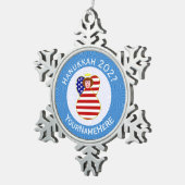 USA Angel Rood Haar Chanoeka Vlag Gepersonaliseerd Tin Sneeuwvlok Ornament (Rechts)