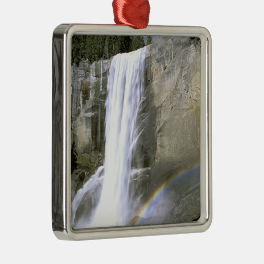 USA, Californië, Yosemite National Park. Vernaal Metalen Ornament (Rechts)