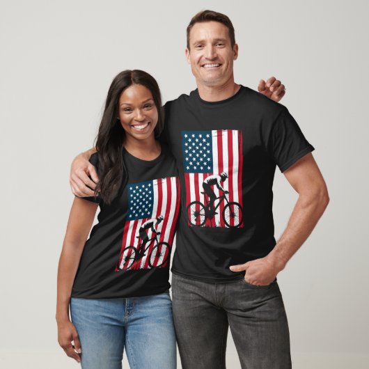 USA Flag Cycling – Patriotic Bike T-shirt (Unisex)