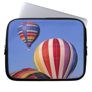 USA, Idaho, Teton Valley. Kleurrijke warme lucht Laptop Sleeve