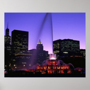 USA, IL, Chicago. Buckingham Fountain in Grant Poster