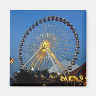 USA, Illinois, Chicago, Cityscapes, Lighted Magneet