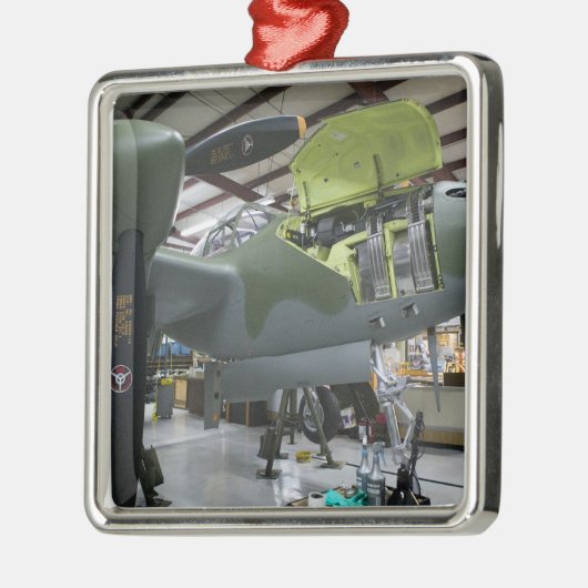 USA, Kentucky, Middlesboro: Het Verloren Squadron, Metalen Ornament (Links)