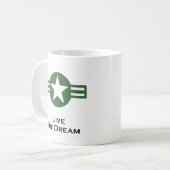USA Living The Dream Green Koffiemok (Voorkant links)