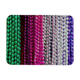 USA, Louisiana, New Orleans. Mardi Gras Beads Magneet