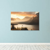 USA, Montana, Glacier National Park. Sunrise Canvas Afdruk (Insitu (Houten vloer))