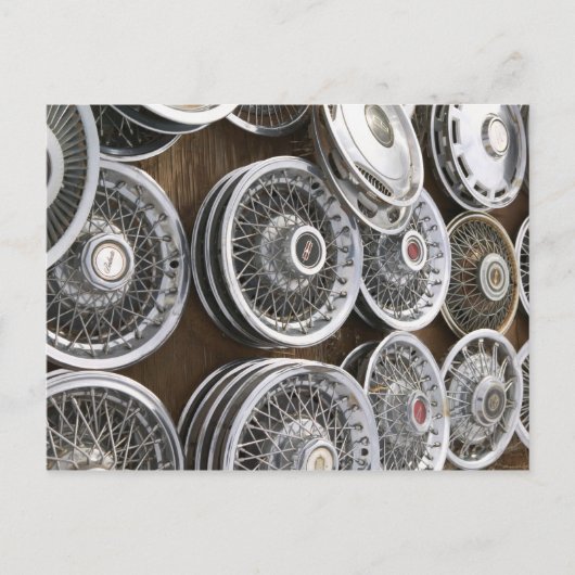 USA, New Mexico, Prewitt: Auto Hubcaps / Rt. 66 Briefkaart (Voorkant)