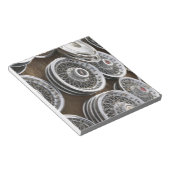 USA, New Mexico, Prewitt: Auto Hubcaps / Rt. 66 Notitieblok (Schuin)