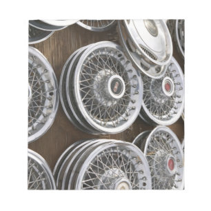 USA, New Mexico, Prewitt: Auto Hubcaps / Rt. 66 Notitieblok