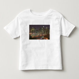 USA, New York, New York City, Manhattan: 11 Kinder Shirts