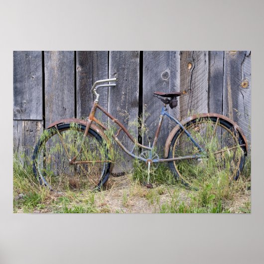 USA, Oregon, Bend. A dilapidated old bike Poster (Voorkant)