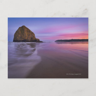 USA, Oregon, Clatsop County, Haystack Rock en Briefkaart