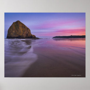 USA, Oregon, Clatsop County, Haystack Rock en Poster