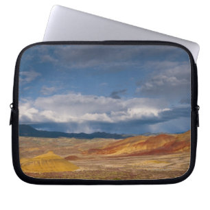 USA, Oregon, Mitchell, Painted Hills with storm Laptop Sleeve