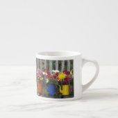 USA, Oregon, Portland. Antiek enamelware Espresso Kop (Rechts)