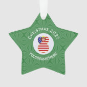 USA Red Hair Angel Kerstvlag gepersonaliseerd Ornament (voorkant)