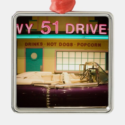 USA, Tennessee, Memphis: Elvis Presley Metalen Ornament (Voorkant)